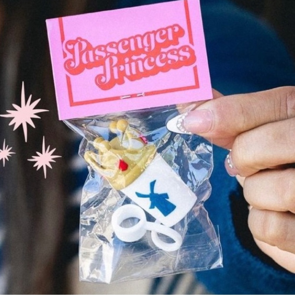 Dutch Bros Passenger Princess Straw Topper Limited Brand New